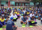 Pastikan Makanan Berkualitas, Kalapas kelas IIA Waingapu Ajak Warga Binaan Sarapan Pagi Bersama