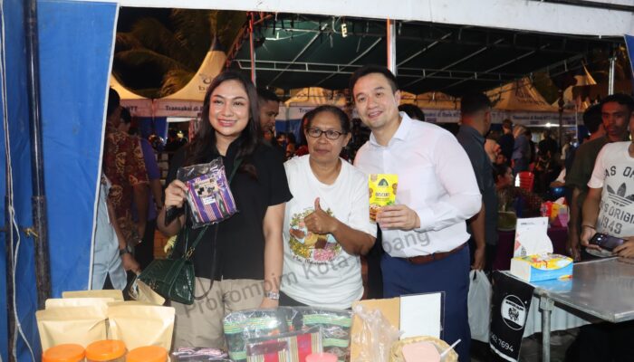 Hadiri Expo Pemuda GMIT 2025, Wali Kota dan Wawali Apresiasi Semangat UMKM dan Ajak Masyarakat Jaga Kebersihan