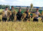 Kapolres Sumba Timur Dorong Petani Pakai Pupuk Organik, Hasilkan Pangan Berkualitas dan Ramah Lingkungan