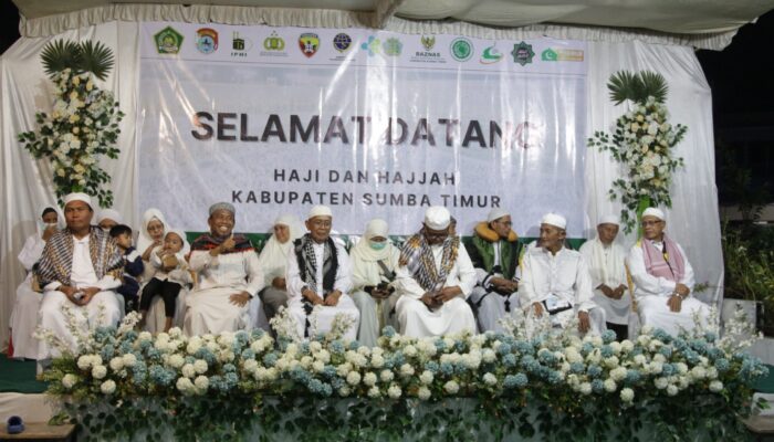 17 Jamaah Haji Asal Sumba Timur Pulang Kampung