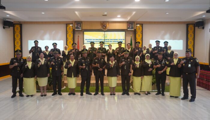 Lantik Empat Asisten dan Sembilan Kajari, Pesan Kajati NTT, Jabatan Titipan Tuhan