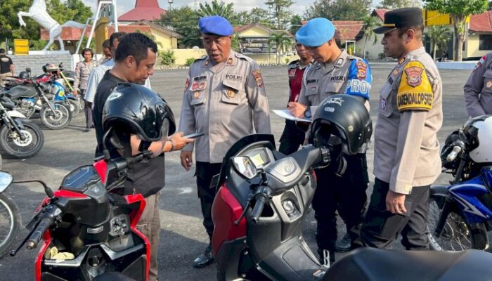 Kapolres Sumba Timur Tegaskan Semua Anggota Polri Wajib Tertib Administrasi dan Kelengkapan Kendaraan