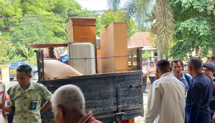 Eksekusi Akhiri Sengketa Tanah dan Bangunan Umbu Marisi dan Umbu Kabunang, Awalnya Pinjam Hingga Akta Jual-Beli