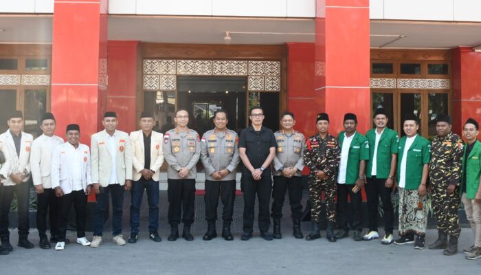 Kapolda NTT Ajak GP Ansor dan Pemuda Muhammadiyah Perangi PPO dan Jaga Kamtibmas
