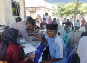 Sentuhan Polri Lewat Bhakti Kesehatan Bagi Masyarakat Prai Salura, Pulau Terluar NKRI