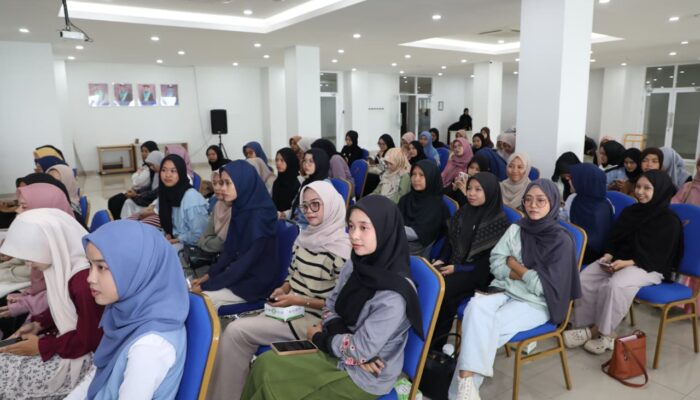 Mahasiswa FUDA Didorong Jadi Legislator Muda Berintegritas Lewat Seminar Legislasi